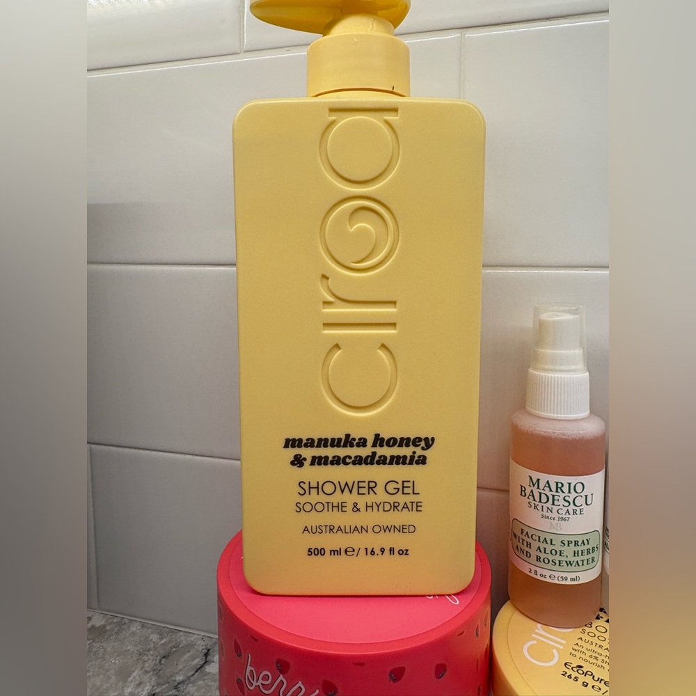 Skin/Body Care Bundle - Picture 2 of 5
